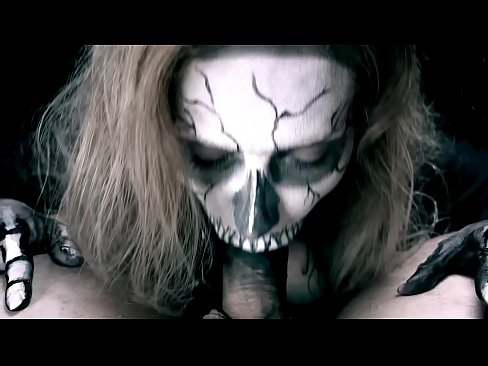❤️ Demonska djevojka siše kurac svojim crnim ustima i guta spermu. ❌ Porno kod nas bs.vlad-massage-salon.ru ❌️❤